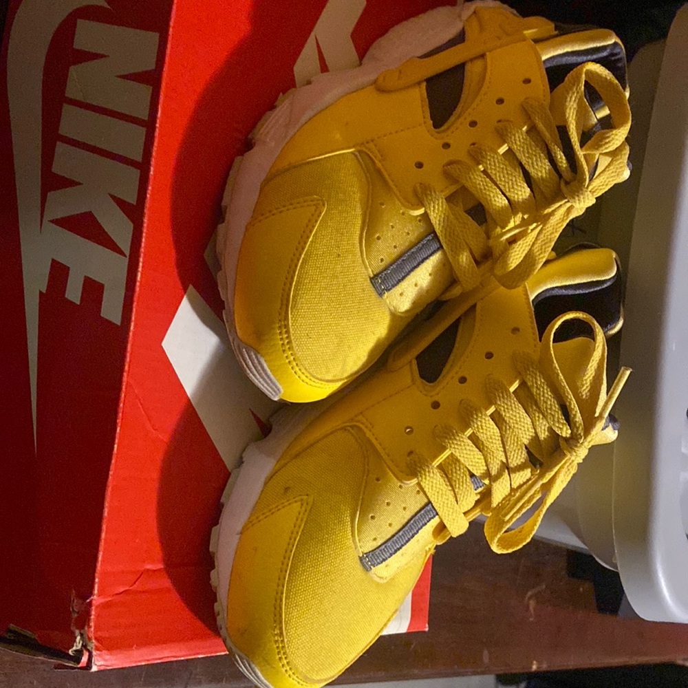 Nike huarache run sneakers